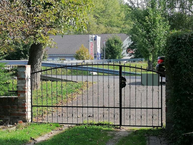 فندق Park Vendeghaz Herend المظهر الخارجي الصورة